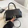 2023 NEW FASHION ONE -COTTER CROSSBODY BAG WIND'S LAG SIMPLE مع نموذج على الطراز الغربي 2765