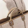 Big 2023 Autumn and Winter New Chain Women's Tote Fashion High Capacity Canvas Bag model 4589