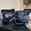 Tasarımcı Klasik 22 Crossbody Bag Fransız Lüks Kadınlar Orijinal Deri Omuz Yüksek Kaliteli Paris Çift Mektup Moda Altın Para Çanta Alışveriş Çanta