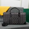 Diseñador casual para hombre para mujer ir a la yarda Bolsas de viaje 5A Bolsas al aire libre de alta gama Bolsas de equipaje Ir a la yarda la bolsa de asas Bolsas de hombro cruzadas del arco iris Bolsas para hombre