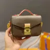 Designers väska axelväskor kvällspåsar färg micro metis lyx kvinnor väska klassiska mini väskor klaff fyrkantiga läder kedjor präglade mono gram tråd crossbody väska