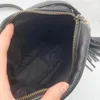 Kvinnans designer väskor axelväska mode pursar handväskor lyx ganska messenger elegant crossbody fransad retro hög kvalitet