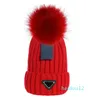 Bonnet chaud d'hiver pour femme, grand pompon en fausse fourrure, bonnet à pompon tricoté, casquette de Ski, noir, bleu, blanc, rose