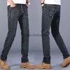 Herr jeans mode europeisk amerikansk stil stretch män jeans lyxiga män denim byxor smala rakt djupblå gentleman storlek 28-38 slacksl23100