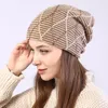 Beralar Çok sayıda-Co Kış Örme Yetişkin Şapkalar Kadınlar için Kapaklar Artı Kadife Sıcak Beanie Cap Casual Elastik Ekose Erkek Şapka Bonnet Tut