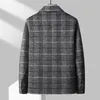 Chaquetas para hombres Estilo de Inglaterra Hombres Elegante Gris Blanco Plaid Cashmere Mezcla Abrigos Turn Down Collar Single Breasted Woolen Tweed Trajes