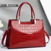 Totes Frauen Neue Handtaschen 2023 Feste Farben Crossbody Bags Patent Leder Helles Gesichtsumbetaschen Mode Krokodilmuster Taschen 240407