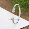 Kabelsmycken Bangle Charm Designer Womens Twisted Men Armband White Gold Armelets Copper Wire Fashion Pearl Smycken 99DC