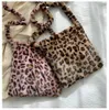 Totes Leopard Print Shoulder Women Bag Winter 2020 Soft Faux Fur Ladies Hand Bags Casual Fluffy Crossbody Messenger Bag Bolsa Feminina 240407