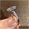 Bagues de cluster Luxe 100% 925 Sterling Sier Créé Emerald Cut 4Ct Diamant Engagement Cocktail Femmes Fine Bijoux Drop Livraison Bague Dhzh2