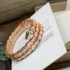 Luxury Charm Women Jewelry Bangle Exquisite Snake Double Ring Style Inlaid Diamond Design Fashion Mångsidig designer Noble och magnifik Lady Armband