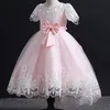 Nouvelle princesse Flower Girl Robes pour les mariages en dentelle Puffy Illusion Petit bébé First Communion 3d Flora Appliques Tulle Kids Pageant Gowns 403