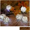 Guirlandes lumineuses à LED Guirlandes de boules de rotin Décoration de fête de vacances USB / alimenté par batterie Lumière de fée de Noël en plein air Drop Deliv Dhlpu