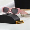 Occhiali da sole firmati lenti in nylon HD protezione dalle radiazioni occhiali da vista alla moda adatti a tutti i giovani indossano designer prodotti con scatola