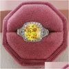 Anillos de lujo Color amarillo Sier Diseñador Anillo de compromiso para mujer Dama Aniversario Regalo Joyería Bk Vender R5938 Entrega directa Dh9A7