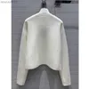 23ss Nouveau Automne Tendance À Manches Longues Loweelies Top Haut De Gamme Slim Pull Manteau Designer Pull Blanc Chemise Tricotée Vêtements Pour Femmes 392