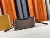 Diseñadores Bolsas Monedero de cuero real Titular de la tarjeta de llave Cartera Bolso Messenger Crossbody Cadena Embrague Tote Bolsa de hombro 2024