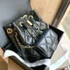 Duma Series 23A Ny ryggsäck Luxury Bag designer Style Mother Child Bag Sying Water Bucket Bag Classic Quilted Bag Metal Chain Bag Size 22cm