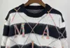 Designer Sweater Man for Woman Knit Crow Neck Womens Lettera di moda Black Abbiglia