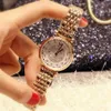 Наручные часы Роскошные модные женские часы с кристаллами Dimond Кварцевые часы Водонепроницаемый тонкий стальной ремень с бриллиантами Рубин 224L