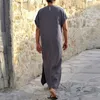 V-neck Short-sleeved Loose Men's Robe Islamic Muslim Arab Kaftan Plus Size Male Nightgown 2020 Solid Casual Summer Men Robes177S