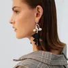 Boucles d'oreilles pendantes oiseau longue Cage noire et blanche luxe rétro Baroque exagéré Design de mode sens accessoires d'oreille