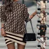 Casual Dresses Europe Runway Designer Dress Women's Quality Puff Sleeve Sexig V-hals Floral Printed Brodery Button Resort208C