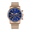 Montres-bracelets hommes femmes bracelet en cuir ligne analogique Quartz dames montres-bracelets montre de mode montres pour femmes