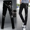 Мужские черные джинсы в стиле панк-рок с заклепками на коленях, облегающие байкерские джинсовые брюки, рваные джинсы-скинни для мальчиков DJ Singer с ремнями-цепочками256q