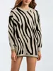 Kvinnors tröjor zebra tryck pullover kvinnor mode casual kinted tröja vinter långärmad stickkläder kvinnlig vintage lös mjuk o-hals jumperl231004