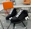 Luxury Men 2023 High Top Bouncing Sneakers Calf Leather White Black Lightweight Gummi Sole Lift Comfort Stripe Skateboard Walking Size38-46