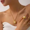 Ketting Oorbellen Set Vintage Dame 18K Verguld Roestvrij Staal Overdreven Rond Ontwerp Edelsteen Inleg RingKettingOorbellen Sieraden