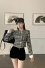 Dames trainingspakken Koreaans pak Herfst Lange mouwen Korte geruite jas met matrozenkraag Fluwelen shorts Tweedelige set Mode Vrouwelijke kleding