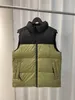 Haute qualité Designer Down Vest vestes de poche femmes Parkas fermeture éclair manches longues Badges hommes bas manteau décontracté gilets