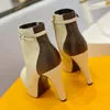 2023L Winter Winal Women's Fashion Boots الكاحل الأنيق من منصة الكعب العالي العالي