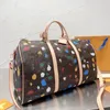 2023 Designer Fashion Duffel Borse da viaggio per uomo e donna Borse in pelle Borsa Fiess Tote di grande capacità Carry-on Lage Borsa da notte