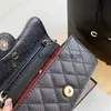 Cross-Body-Designer-Handtaschen-Tasche, niedliche lange Null-Geldbörsen-Tasche, Kettenriemen, einzelne Schulter-Crossbody-Tasche, tragbare kleine quadratische Taschen, stilvolle Taschen