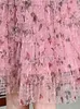 Grundläggande casual klänningar Nya modeljus lyxigt tryck lapptäcke pärlor som sommarklänning för kvinnor utsökta söt stil kakklänningar vestidos 2024