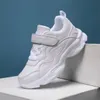 Nouvelles chaussures de sport pour enfants, petites chaussures blanches pour filles, chaussures de sport en cuir, chaussures noires pures pour garçons