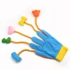 Cat Toys Portable Teaser Gloves Interactive Cats Spela med Sound Bell Ball för kattungar PETS 230928