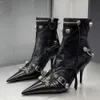 Stiefel Cagole Schaffellstiefel Gürtelschnalle dekorativer seitlicher Reißverschluss Lokomotive sexy spitze Modestiefel High Heels Luxusdesigner Damen FabrikschuheL