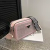 Baobao Donna 2023 Estate Nuovo Diamante Montato Fotocamera Semplice Spalla a Banda Larga INS Coreano Crossbody Piccola Borsa Quadrata Modello 7569