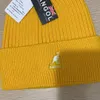 Kangol Kangaroo Knit Hat Cold Cap Svart bokstäver broderi varm stickad ullhatt spire