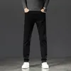 Jeans pour hommes Automne Hiver Hommes Slim Fit Européen Américain TBicon Marque haut de gamme Petit pantalon droit (201-216 mince) F251-0