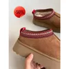 Zapatillas Tasman Diapositivas de piel castaña Piel de oveja Piel de oveja Tazz Nuevas mulas Mujeres Hombres Ultra Mini Plataforma Bota Zapatos sin cordones Ante Parte superior Comodidad Otoño Invierno uggh