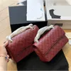 Vente de treillis Designer Sac Femmes Chian Sacs à bandoulière Sac à main en cuir CbagsF Cross Body Luxurys Sacs à main Bandoulière Caviar Sac fourre-tout carré 230915