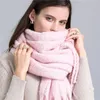 Szaliki szaliki zimowe kobiety kaszmirowe ciepłe paszmina solidne samice owijanie gęste miękkie bufanda duże frędzle szal długa ukradła 231005