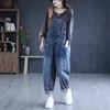 Kvinnors jumpsuits Rompers Jumpsuit Women's Jeans Rompers New Retro Big Pocket Loose Denim Overalys Casual Fashion Large Size Wide Len Overallsl231005