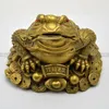 Decorative Objects Figurines Feng Shui Small Three Legged Money For Frog Fortune Brass Chinese Coin Metal Craft Home Decor Gift Decoration Accessories 230925