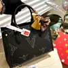 Designer Bag luxury tote bag designer Tote women handbag Fashion Shoulder Bag denim bag Crossbody boutique bag exquisite stamp duty rivets